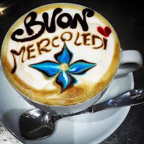 Immagini felice e buon Mercoledì
