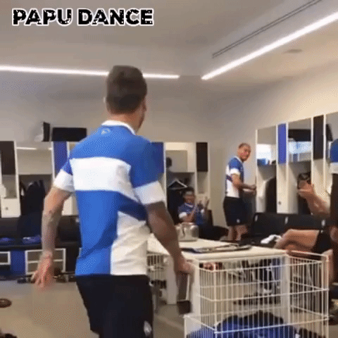 GIF papu dance