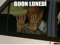 GIF buon lunedì -Aiuto